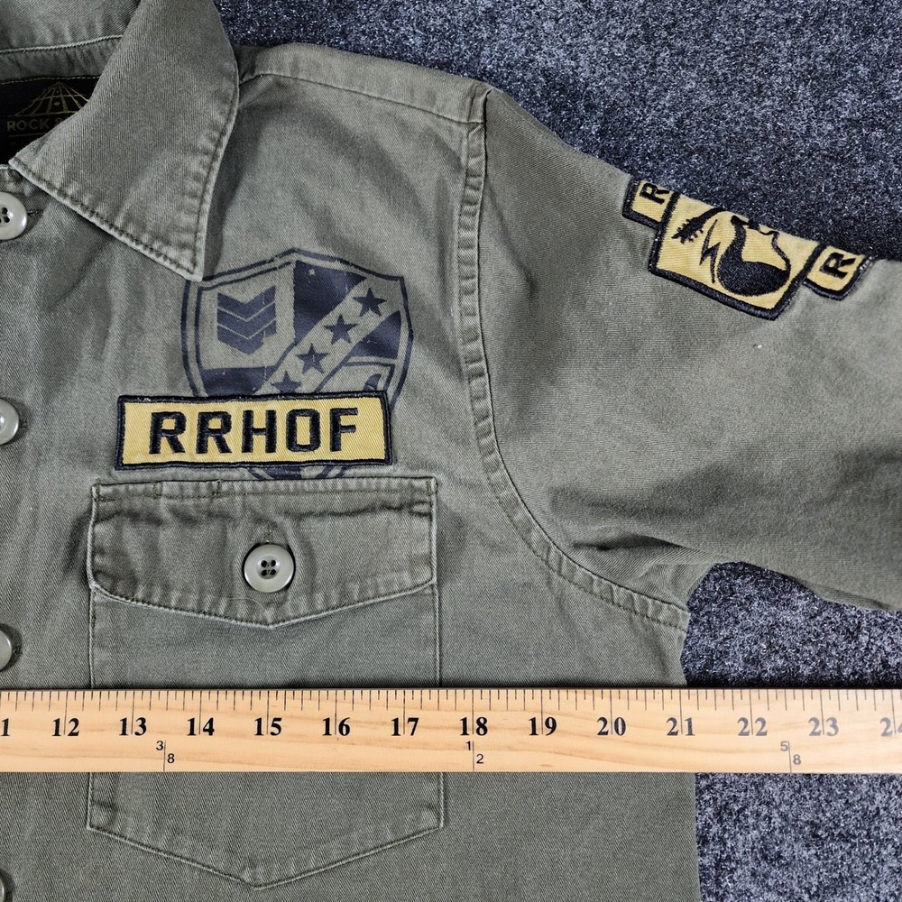 Rock & Roll Hall of Fame Mens Small Olive Green Military Patch Button Down Shirt - Picture 8 of 9